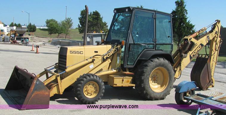image for item 6282 1992 Ford 555C backhoe
