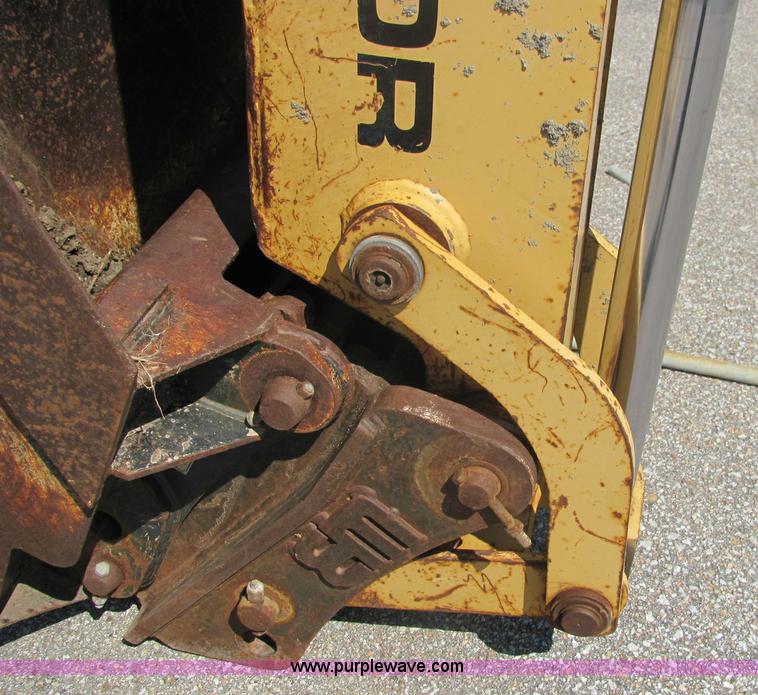 image for item 6282 1992 Ford 555C backhoe