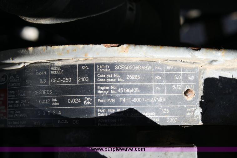 image for item 6326 1995 Ford LT8000F tandem axle dump truck