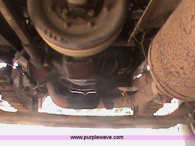 image for item 1000 1980 International 1824 dump truck