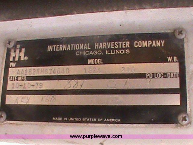 image for item 1000 1980 International 1824 dump truck