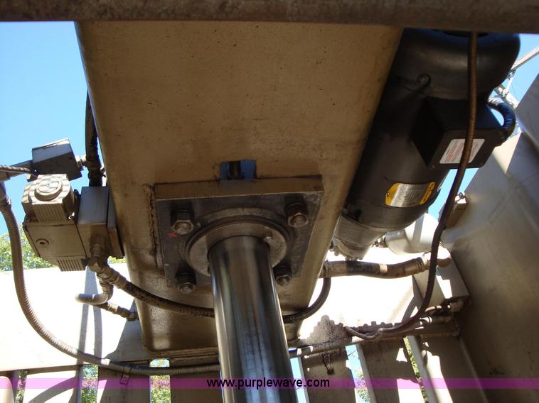 image for item 1006 Piqua Series 40 cardboard, plastic, and soft material baler