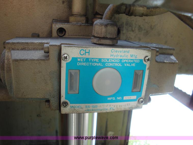 image for item 1006 Piqua Series 40 cardboard, plastic, and soft material baler