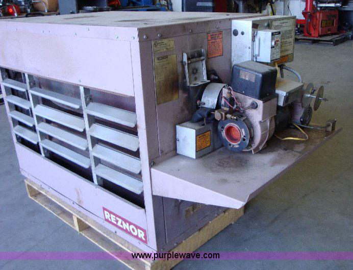 image for item 1901 Renzor 235,000 BTU waste oil heater