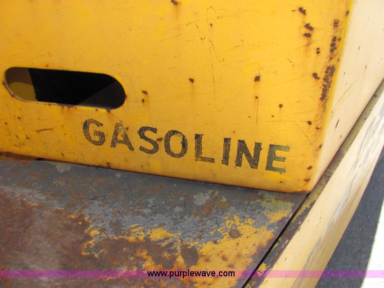 image for item 2455 Allis Chalmers ACP60BPS forklift