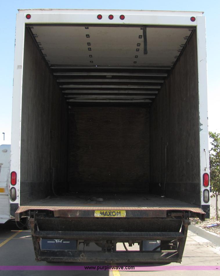 image for item 2476 2001 GMC C6500 Hercules box truck