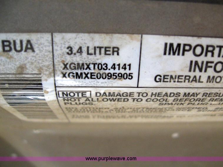 image for item 3020 1999 Chevrolet Venture mini van