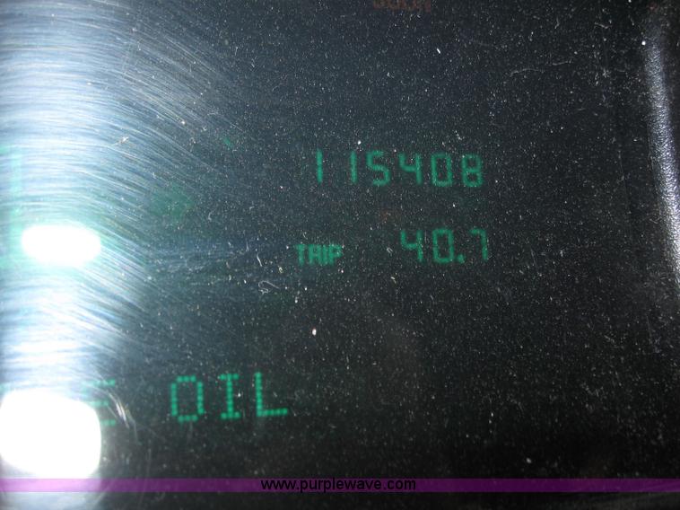 image for item 3023 1998 Cadillac Deville