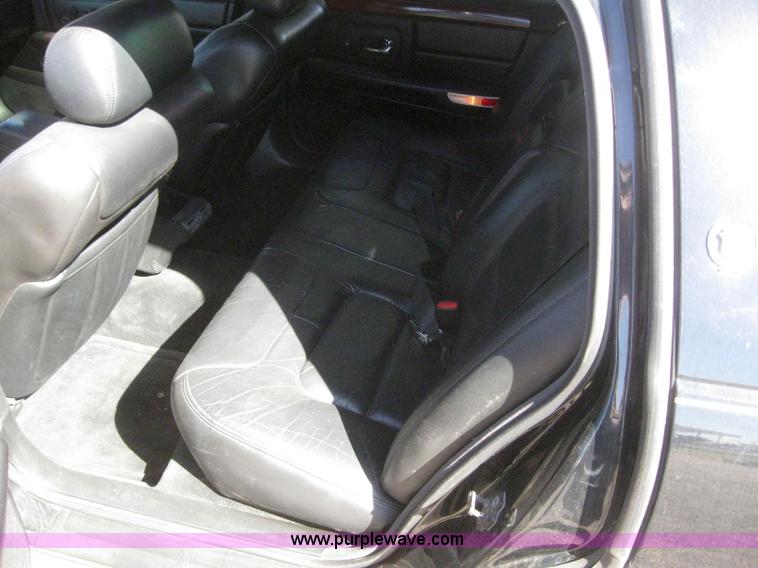 image for item 3023 1998 Cadillac Deville