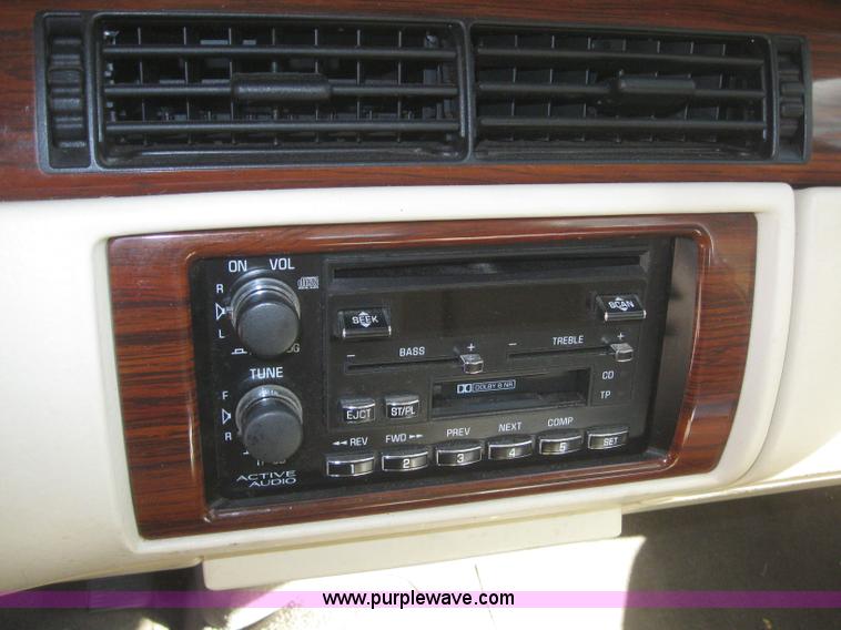 image for item 3024 1995 Cadillac Deville