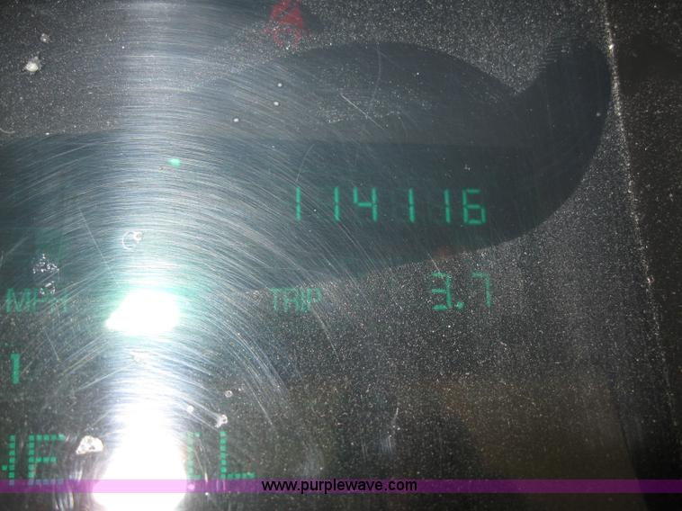 image for item 3024 1995 Cadillac Deville