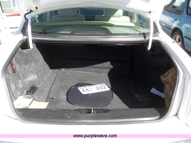 image for item 3024 1995 Cadillac Deville