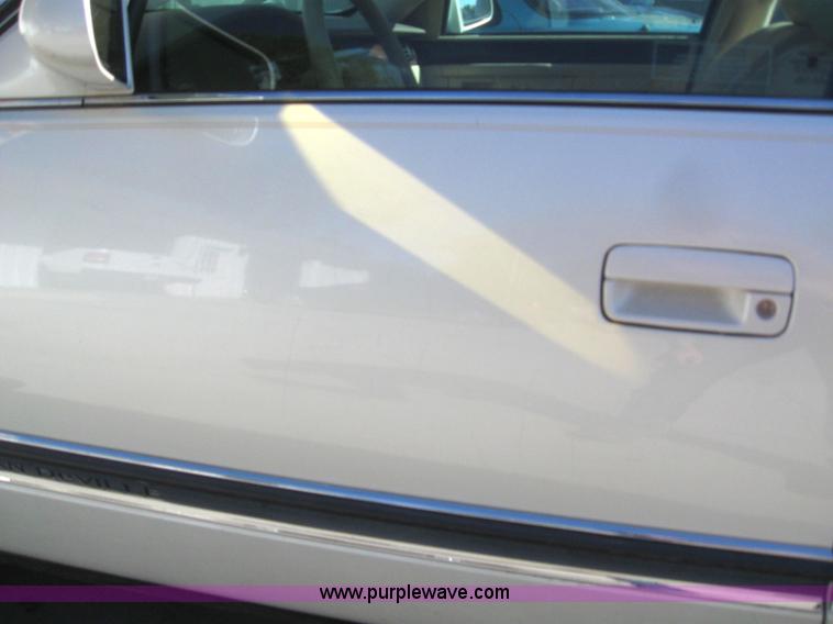 image for item 3024 1995 Cadillac Deville