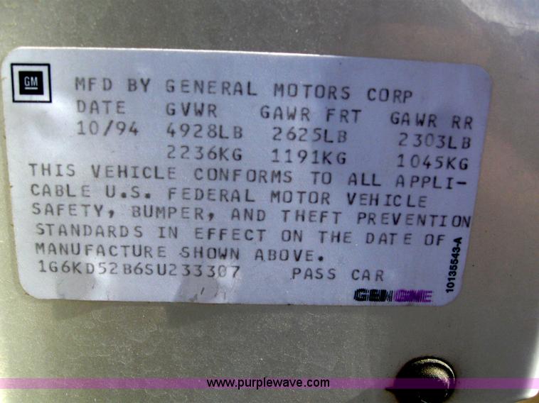 image for item 3024 1995 Cadillac Deville