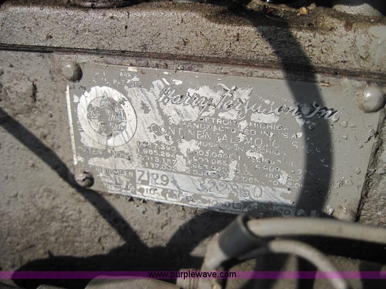 image for item 4104 Fergerson 30 tractor