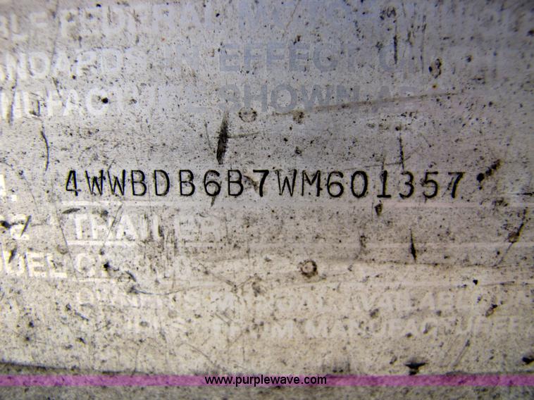 image for item 5141 1998 Wilson 48' flatbed trailer