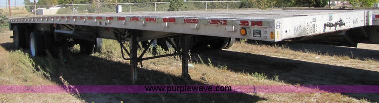 image for item 5144 1998 Wilson 48' flatbed trailer
