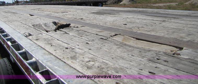image for item 5144 1998 Wilson 48' flatbed trailer