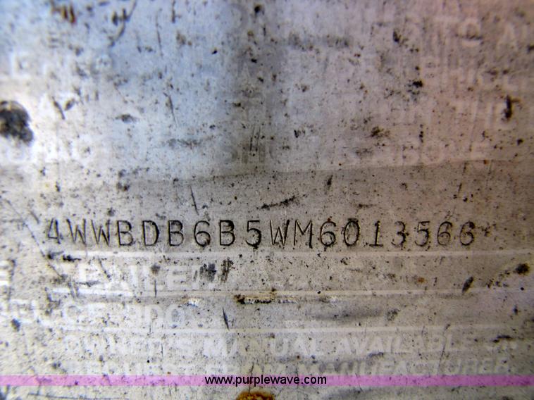 image for item 5146 1998 Wilson 48' flatbed trailer