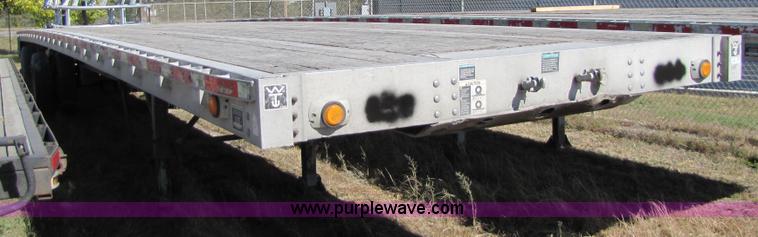 image for item 5148 1998 Wilson 48' flatbed trailer