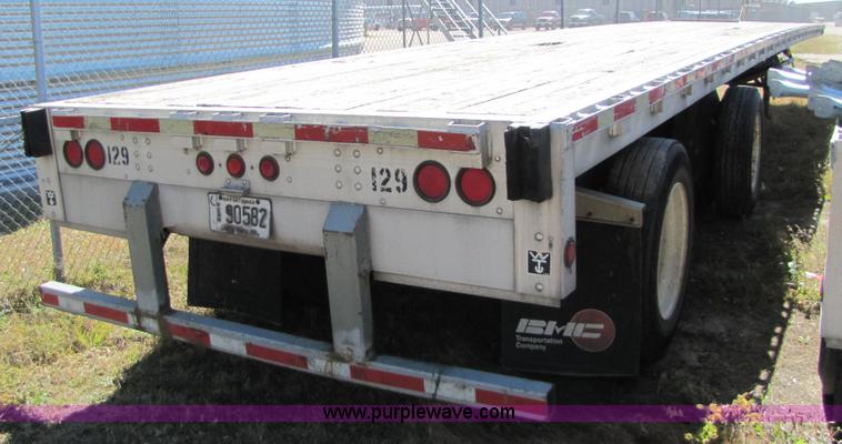 image for item 5149 1998 Wilson 48' flatbed trailer