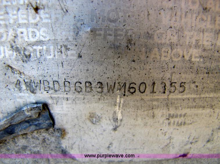 image for item 5149 1998 Wilson 48' flatbed trailer