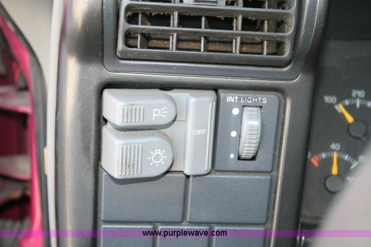 image for item 6342 1994 Chevrolet S10 LS pickup truck