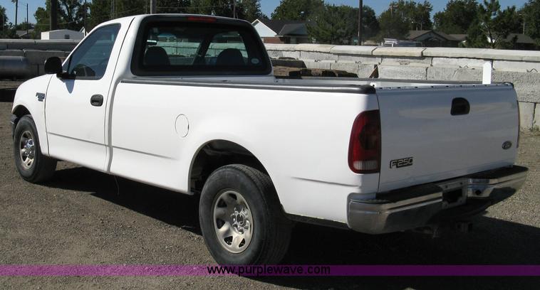 image for item 8001 1999 Ford F250 XL pickup truck