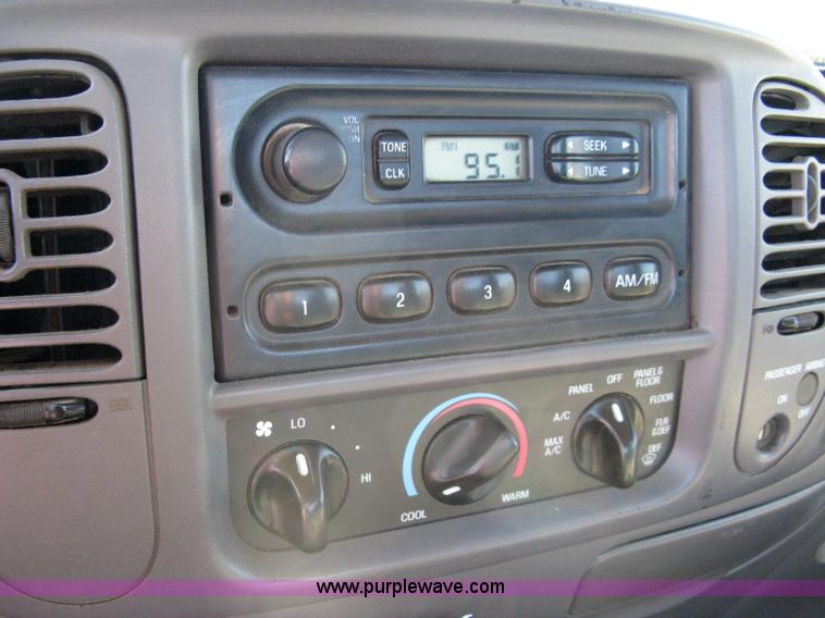 image for item 8001 1999 Ford F250 XL pickup truck