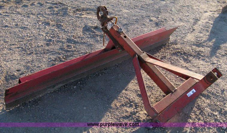 image for item 8013 Three point scraper blade