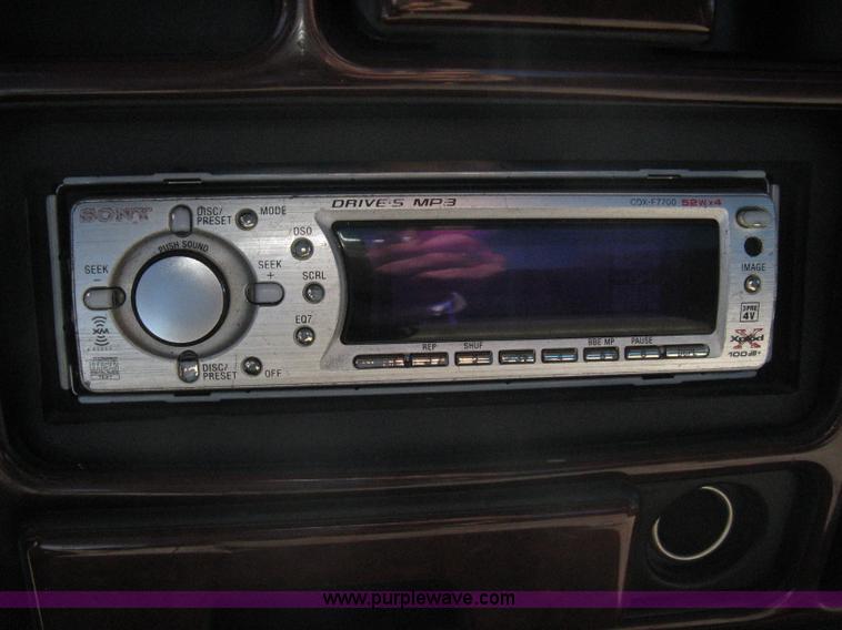 image for item 8025 1995 Dodge Ram 1500 pickup truck