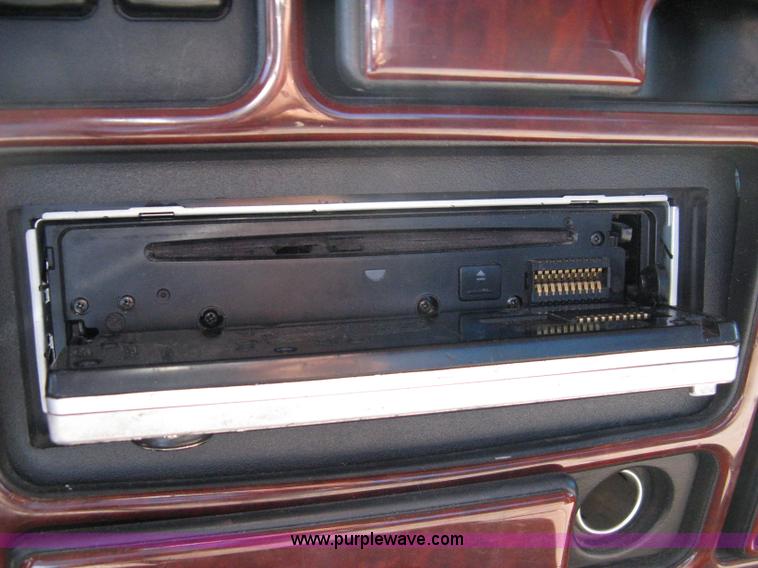 image for item 8025 1995 Dodge Ram 1500 pickup truck