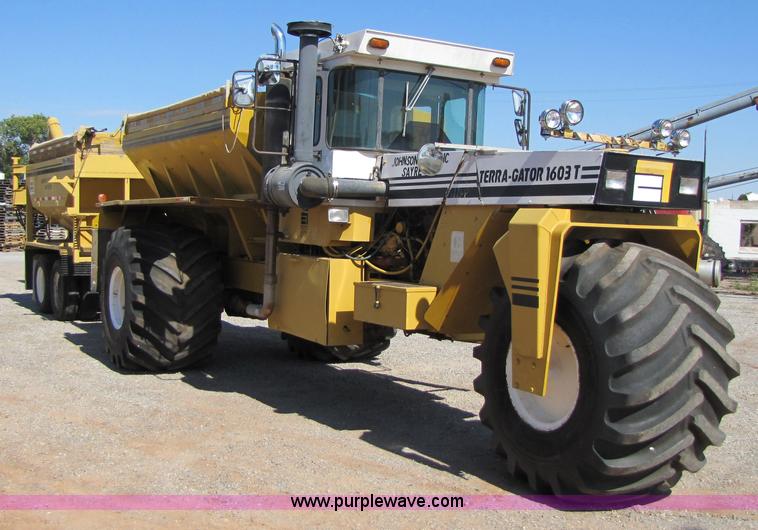 image for item 3449 1989 Ag-Chem 1603T