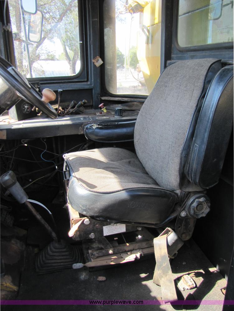 image for item 3449 1989 Ag-Chem 1603T