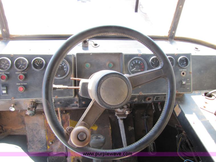 image for item 3449 1989 Ag-Chem 1603T