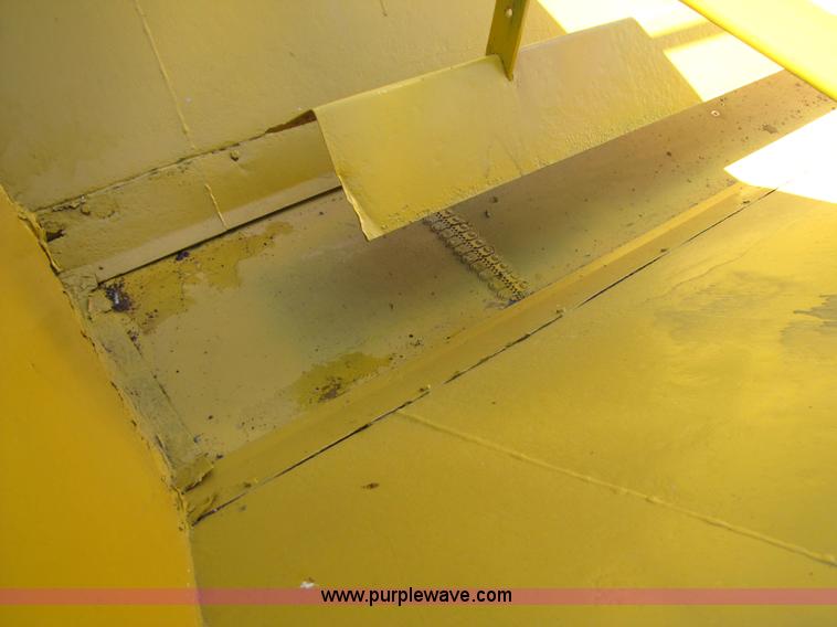 image for item 3449 1989 Ag-Chem 1603T