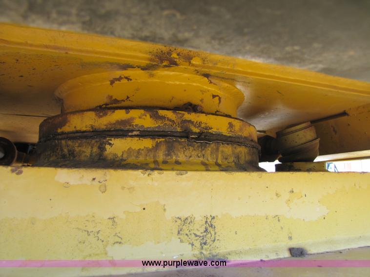 image for item 3449 1989 Ag-Chem 1603T