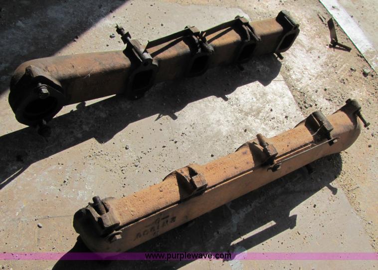 image for item 3450 Rebuilt Caterpillar 3208 V8 250hp diesel engine