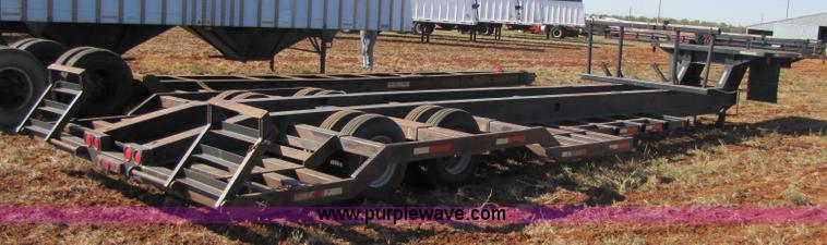 image for item 3451 1982 Jantz 48' expandable combine trailer