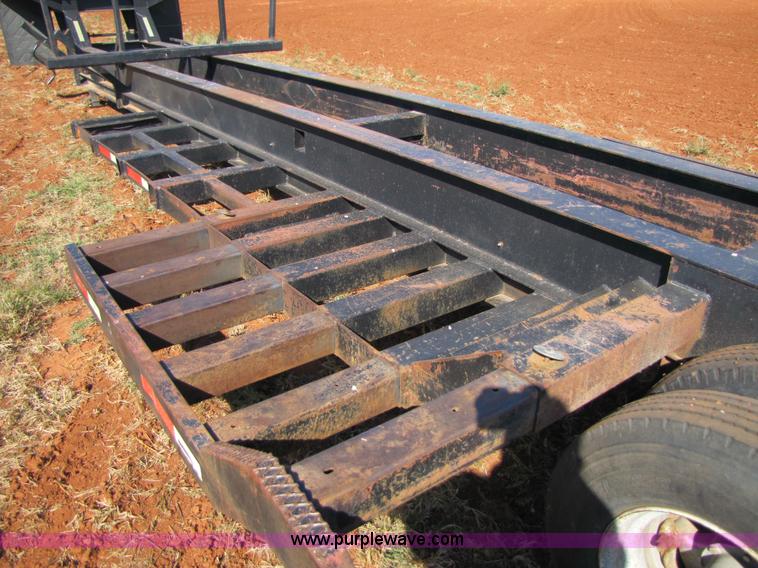 image for item 3451 1982 Jantz 48' expandable combine trailer