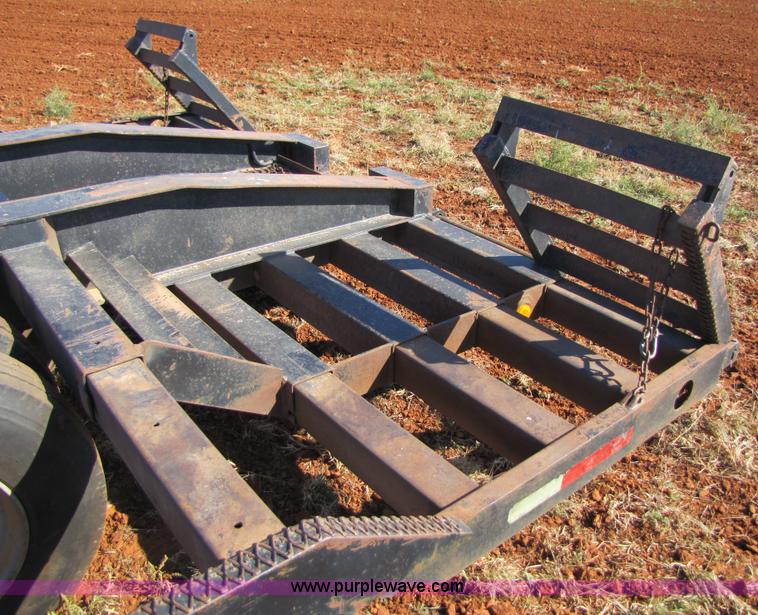 image for item 3451 1982 Jantz 48' expandable combine trailer