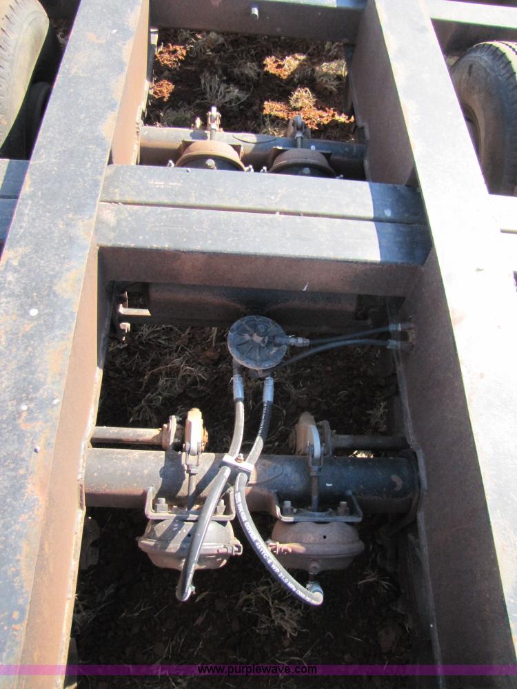 image for item 3451 1982 Jantz 48' expandable combine trailer