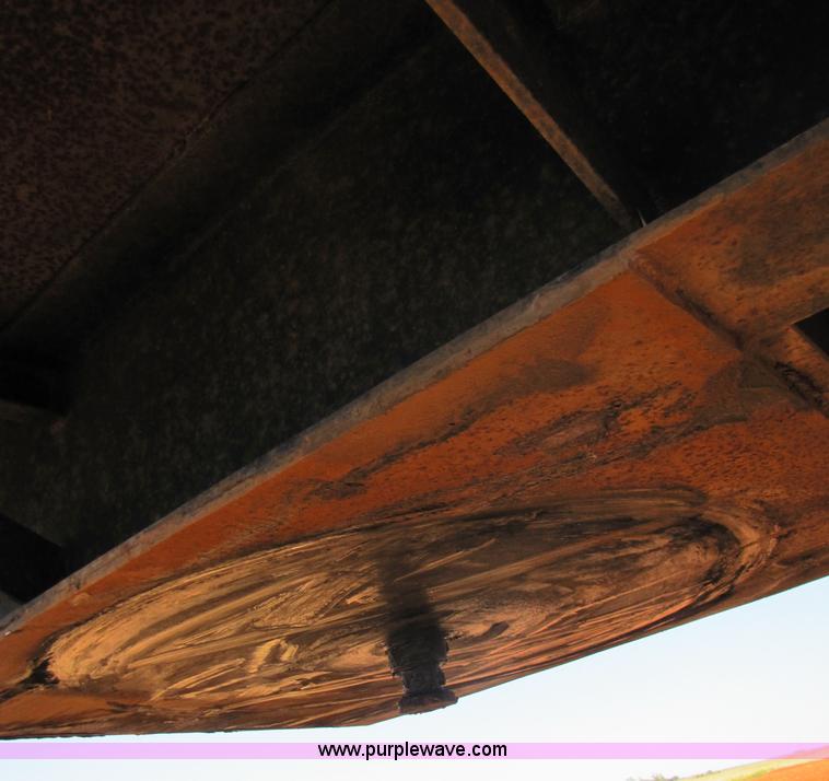 image for item 3451 1982 Jantz 48' expandable combine trailer