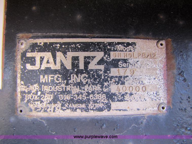 image for item 3451 1982 Jantz 48' expandable combine trailer