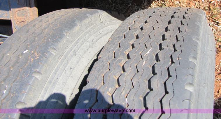 image for item 3452 Hazleton A-frame combine trailer