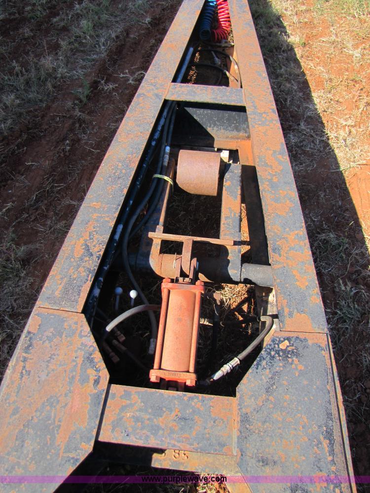 image for item 3452 Hazleton A-frame combine trailer