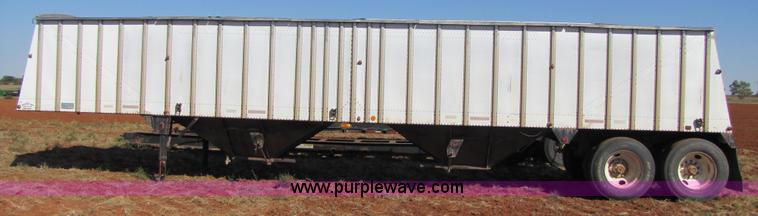 image for item 3453 1982 Merritt 42' hopper trailer
