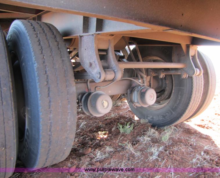 image for item 3453 1982 Merritt 42' hopper trailer