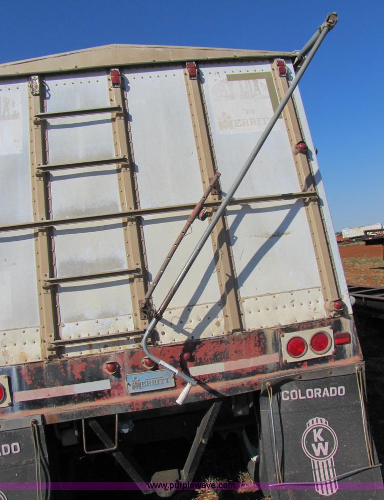 image for item 3453 1982 Merritt 42' hopper trailer