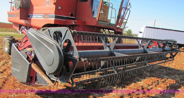 image for item 3454 1994 Case International 1010 25' platform